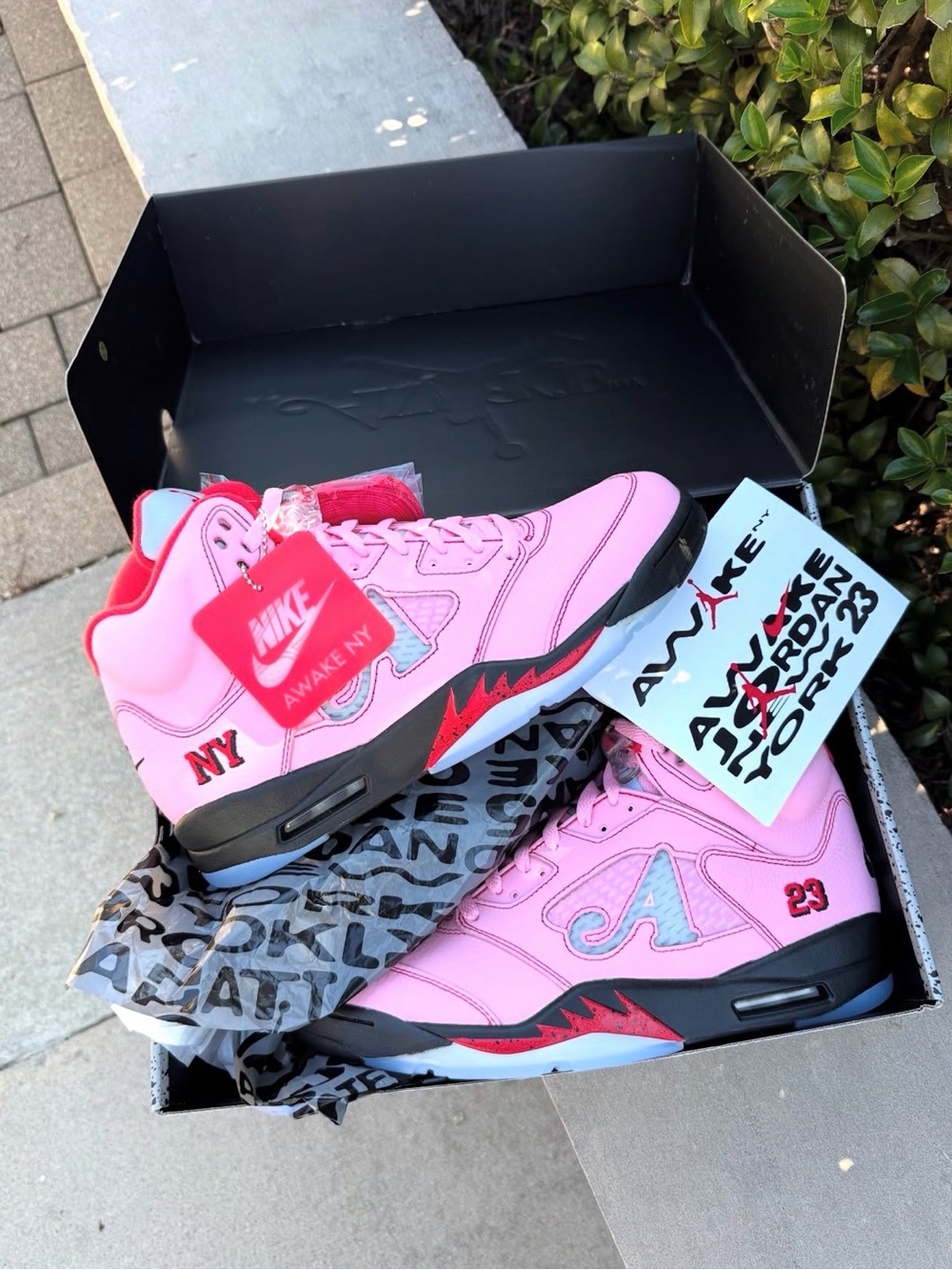 Nike Pink & Black AWAKEN NY Women's Retro Basketball Sneakers